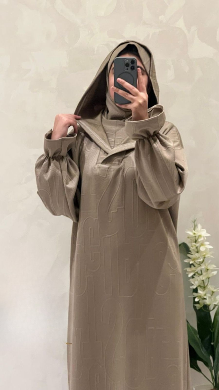 Abaya de prière élégante – Pureté, confort et recueillement