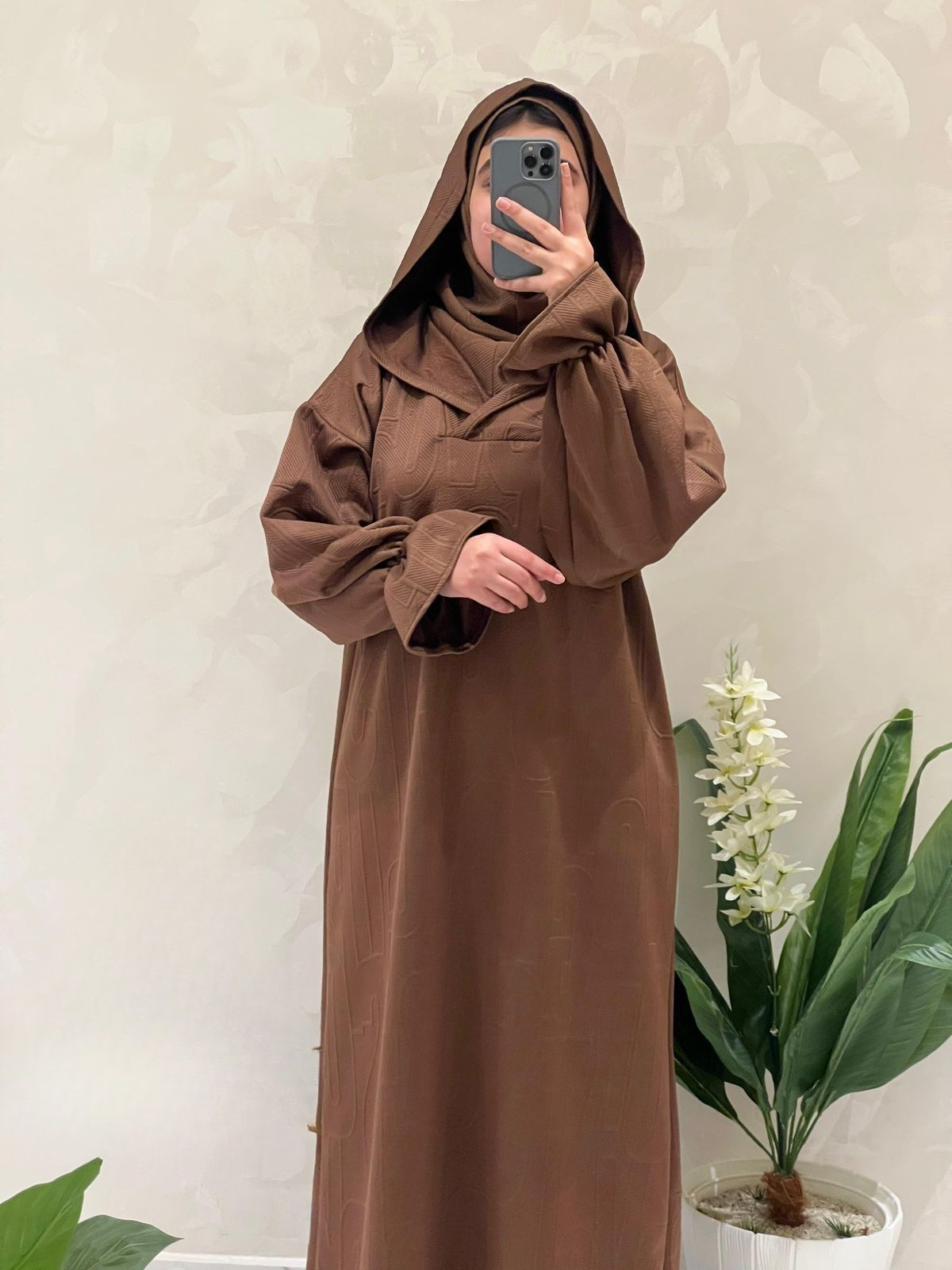 Abaya de prière élégante – Pureté, confort et recueillement